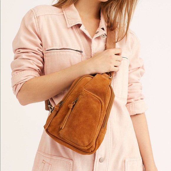 ✨NEW!✨ Free People Hudson Sling Bag - Picture 2 of 6